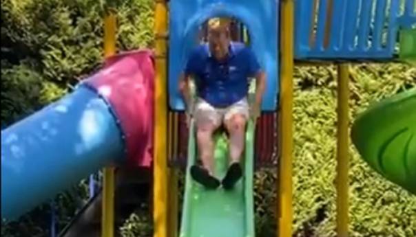 Milorad Dodik "se vratio u djetinjstvo"