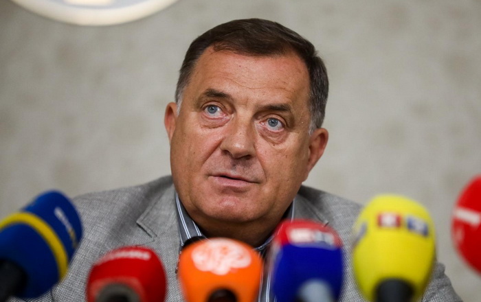 Milorad Dodik uputio čestitku za Novu godinu