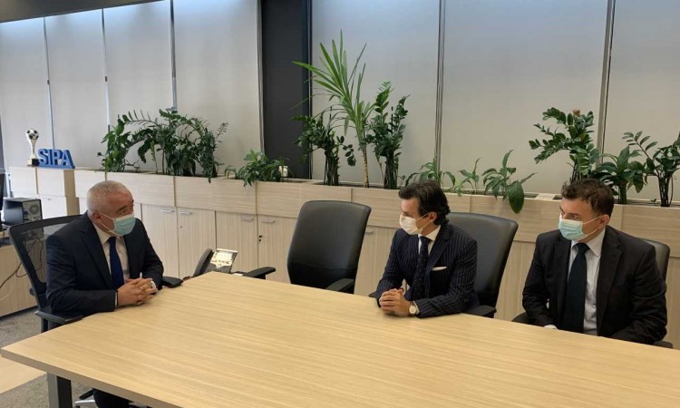 Minasi sa saradnicima posjetio SIPA-u