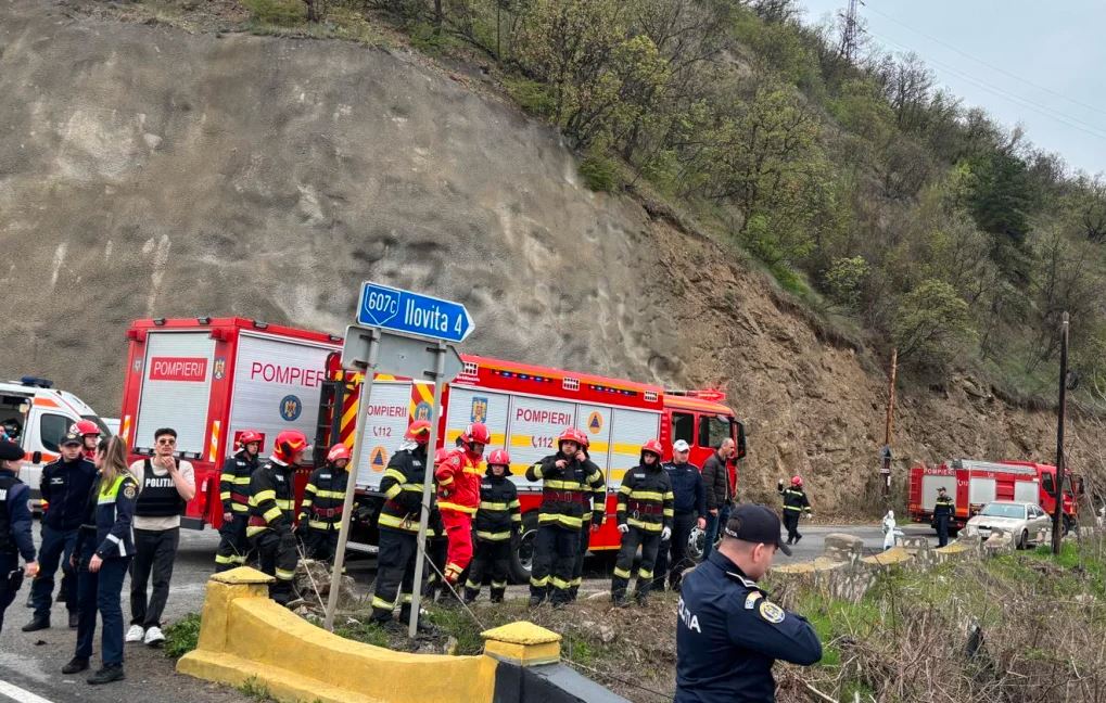 Minibus pao u Dunav nakon sudara na zapadu Rumunije