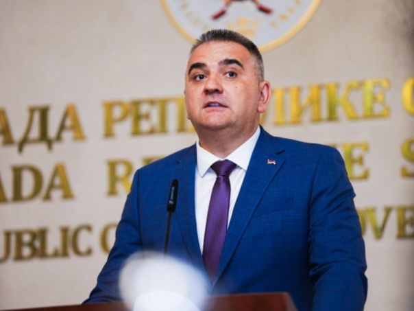 Minić o lobistima iz SAD: Ugovor pod oznakom tajnosti