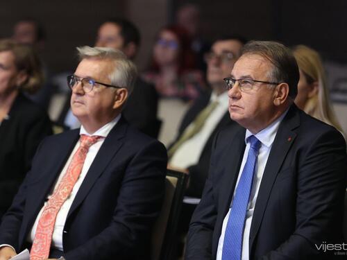 Minimalna plata od 1000 KM - (Ne)moguća misija