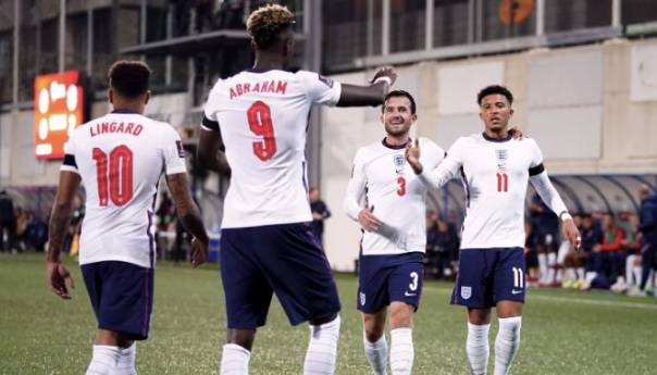 Minimalna pobjeda Srbije u Luksemburgu, 'petarde' Engleske i Poljske