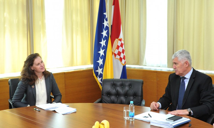 Minimizirati štetne posljedice pandemije po žitelje BiH