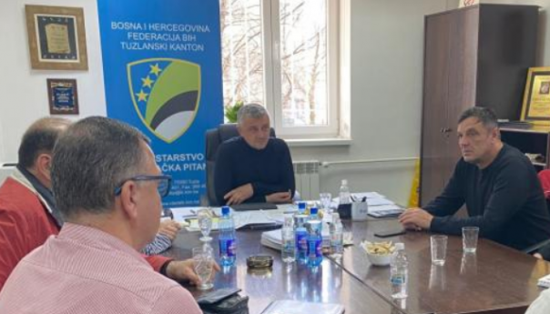 Ministar Blagojević podržao izgradnju boračkih spomen-obilježja