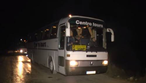 Ministar Cikotić: Migranti će prenoćiti u autobusima