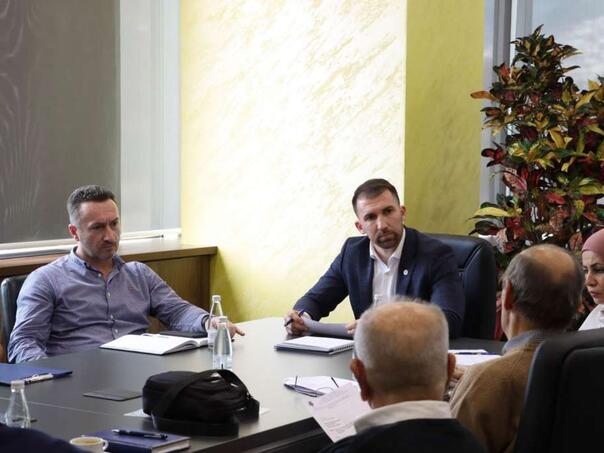 Delić s predstavnicima penzionera i Zavoda PIO: Zajednički poboljšati status penzionera