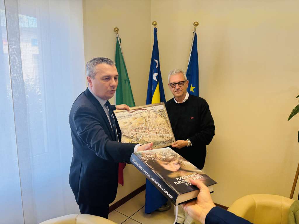 Dizdar s Gavazzenijem: Nevine žrtve opsade Sarajeva zaslužuju pravdu