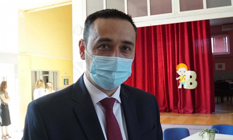 Ministar Hadžović: Pratit ćemo situaciju i djelovati u skladu s istom