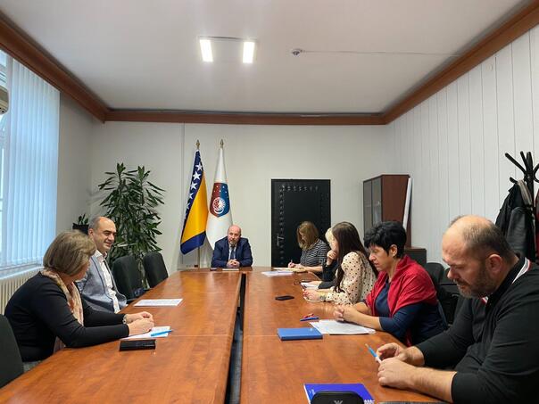 Ministar Hasanović hitno sazvao sastanak s predstavnicima ZZO KS, JUDZKS i Komisije za lijekove KS