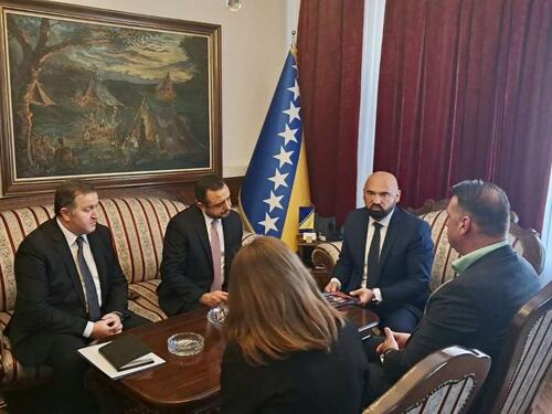 Ministar Isak i ambasador Akseki razgovarali o jačanju sigurnosne saradnje BiH i Turske