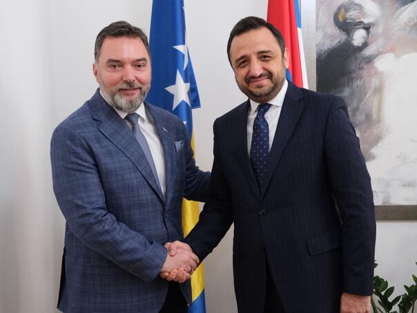 Ministar Košarac i ambasador Akseki o aktuelnim političkim temama i unapređenju saradnje sa Turskom