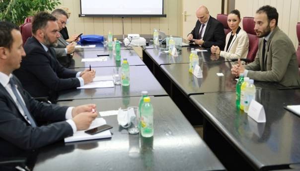 Ministar Košarac posjetio Luku Ploče u Hrvatskoj