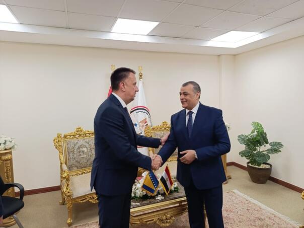 Ministar Lakić u Kairu: BiH i Egipat jačaju vojnu industriju