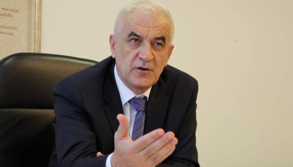 Ministar Mandić: Možda nije trebalo ukinuti policijski sat
