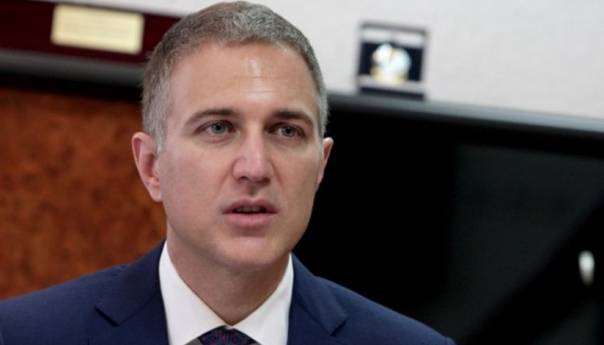 Ministar obrane Srbije zaražen koronavirusom