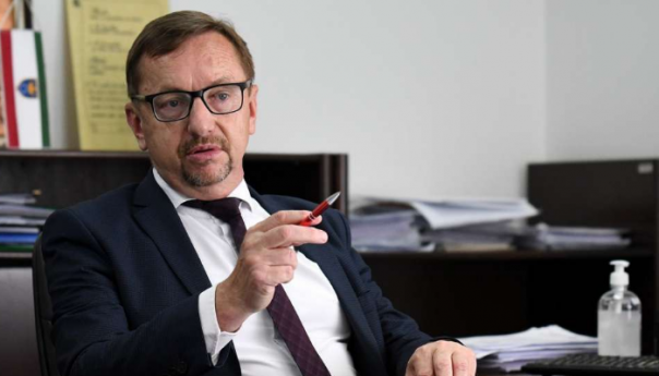 Ministar obrazovanja ZDK Spahija Kozlić zeničkoj policiji prijavio prijetnje smrću