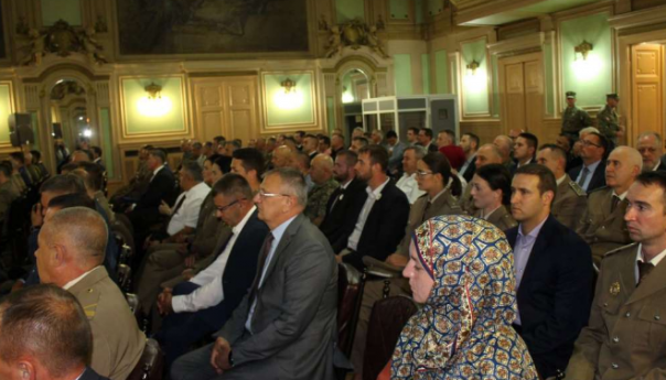 Ministar odbrane BiH pokrovitelj akademije u MO i OS BiH u povodu Kurban-bajrama