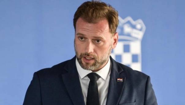 Ministar odbrane Hrvatske: Milanović igrač Kremlja