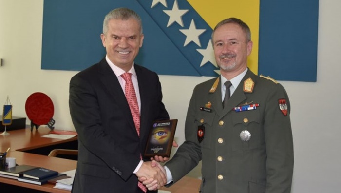 Ministar Radončić razgovarao s komandantom EUFOR-a 
