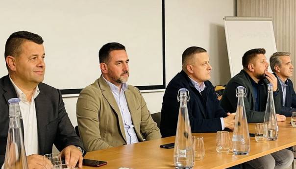 Ministar Ramić s delegacijom iz RS-a u posjeti bh. dijaspori u Švicarskoj