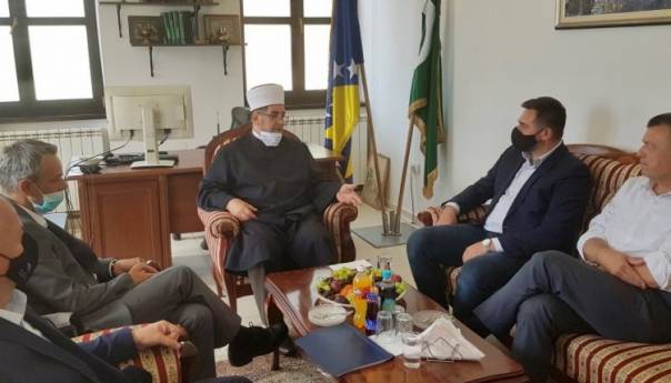 Ministar Ramić sa muftijom Abdibegovićem i biskupom Komaricom