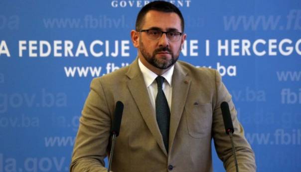 Ministar Ramić u službenoj posjeti općini Banovići