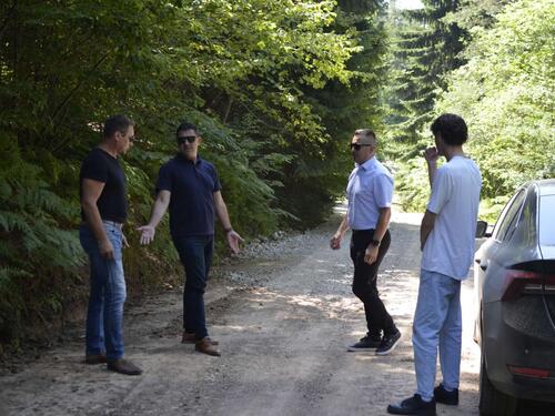 Ministar Šabani i saradnici obišli put za dovište Lastavica