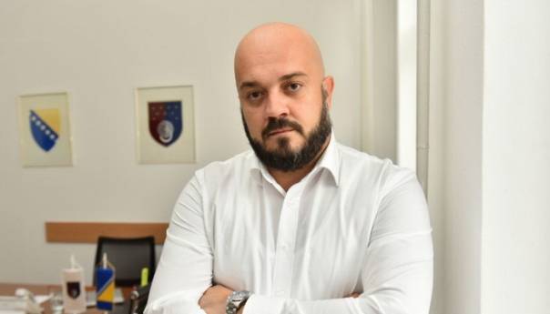 Ministar saobraćaja KS Adnan Šteta ušao u Upravu Veleža