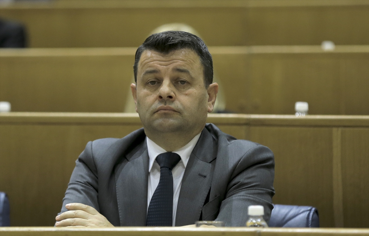 Ministar Sevlid Hurtić objavio da mu je otkriven karcinom: "Nastavljam dalje svoju borbu"