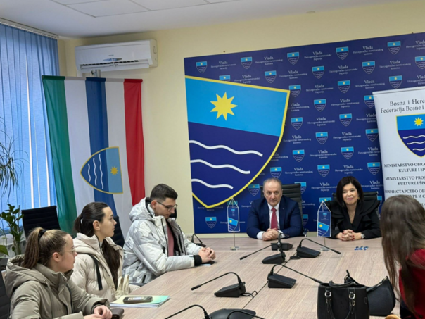 Ministar Velagić: Ove akademske godine veće stipendije u HNK