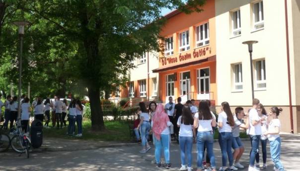 Ministarstvo: Cilj povratka u školske klupe socijalizacija učenika