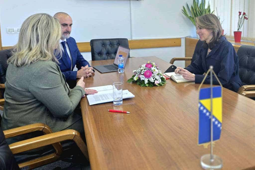 Ministarstvo civilnih poslova podržao Centar PRONI na poboljšanju uslova za mlade u BiH