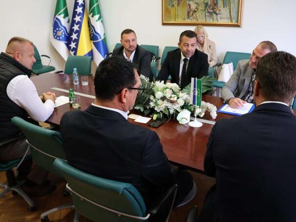 Ministarstvo poljoprivrede USK ulaže 120.000 KM u projekte upravljanja vodama u Cazinu