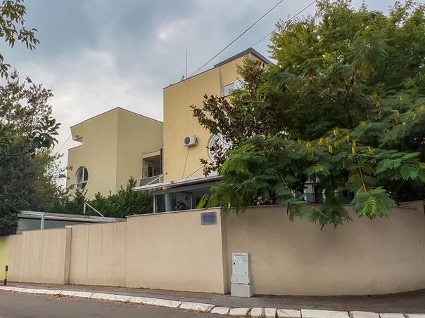 Ministarstvo pravde i MUP Srbije koče istragu protiv Milorada Dodika