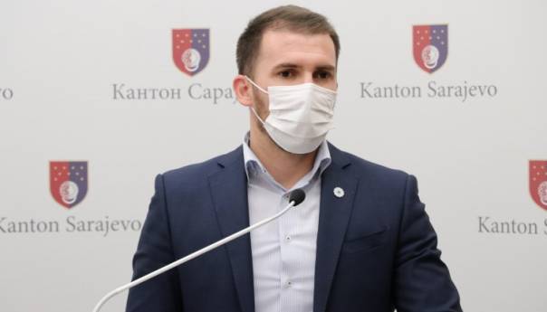 Ministarstvo privrede KS: Zaštiti građane od napada pasa