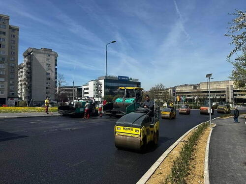 Postavlja se završni sloj asfalta u Majdanskoj ulici