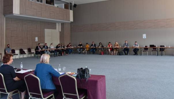 Ministarstvo sigurnosti BiH započelo izradu nove strategije za migracije i azil