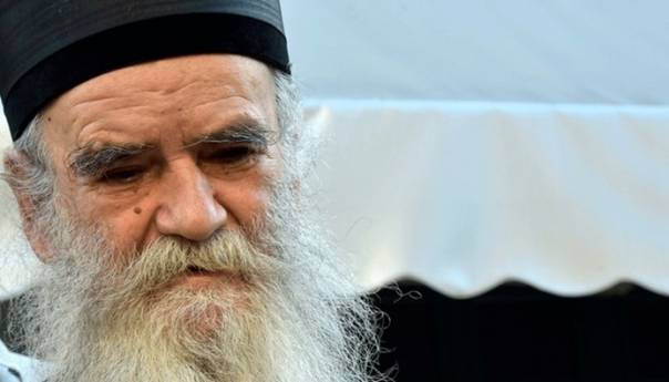 Ministarstvo zdravlja traži izvještaj o liječenju Amfilohija