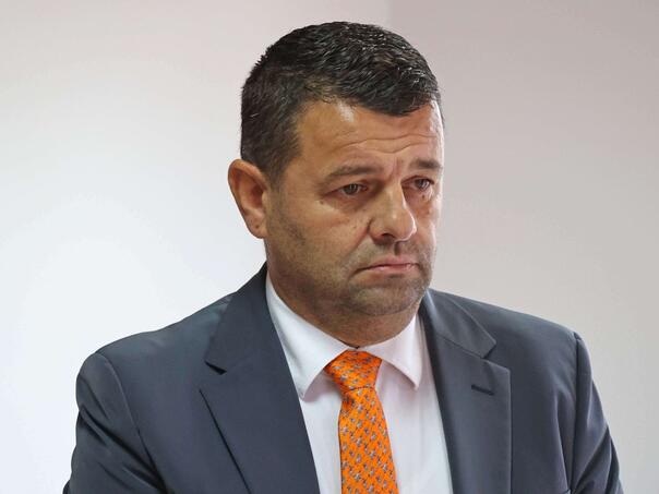 Ministar Hurtić novčano kažnjen za sukob interesa