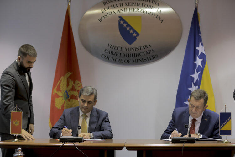 Ministri BiH i CG potpisali Memorandum: Ključna gradnja prometne infrastrukture