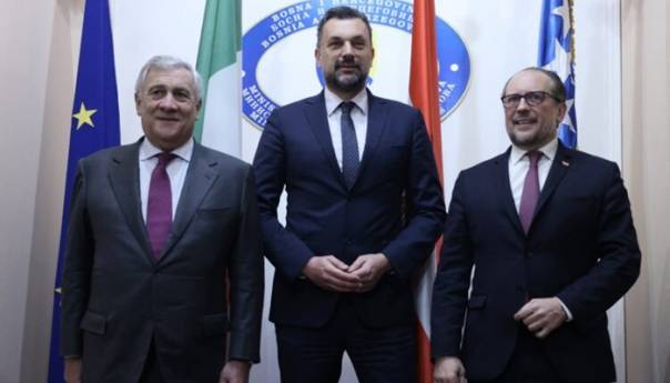 Ministri Italije i Austrije: Podržavamo Schmidta, gledajte u njemu partnera