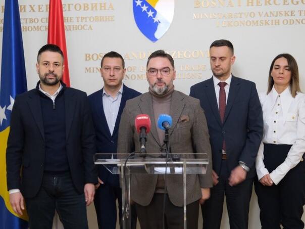 Ministri iz RS neće na sjednicu Vijeća ministara zbog dolaska Kurtija!