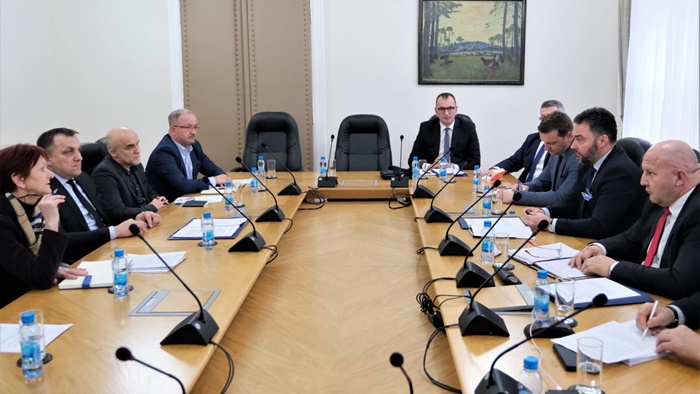 Ministri Košarac i Dedić o saradnji i prioritetnim zadacima
