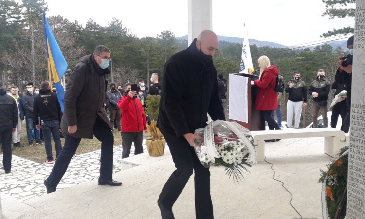 Ministri Osmanović i Avdić: Blagodati slobode i mira rezultat su velike žrtve