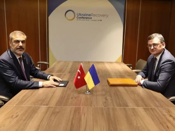 Ministri vanjskih poslova Ukrajine i Turske podržali sporazum o crnomorskom žitnom koridoru