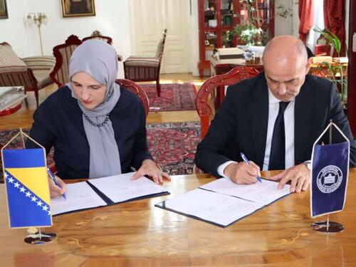 Ministrica Hota-Muminović i rektor Škrijelj potpisali Sporazum o saradnji