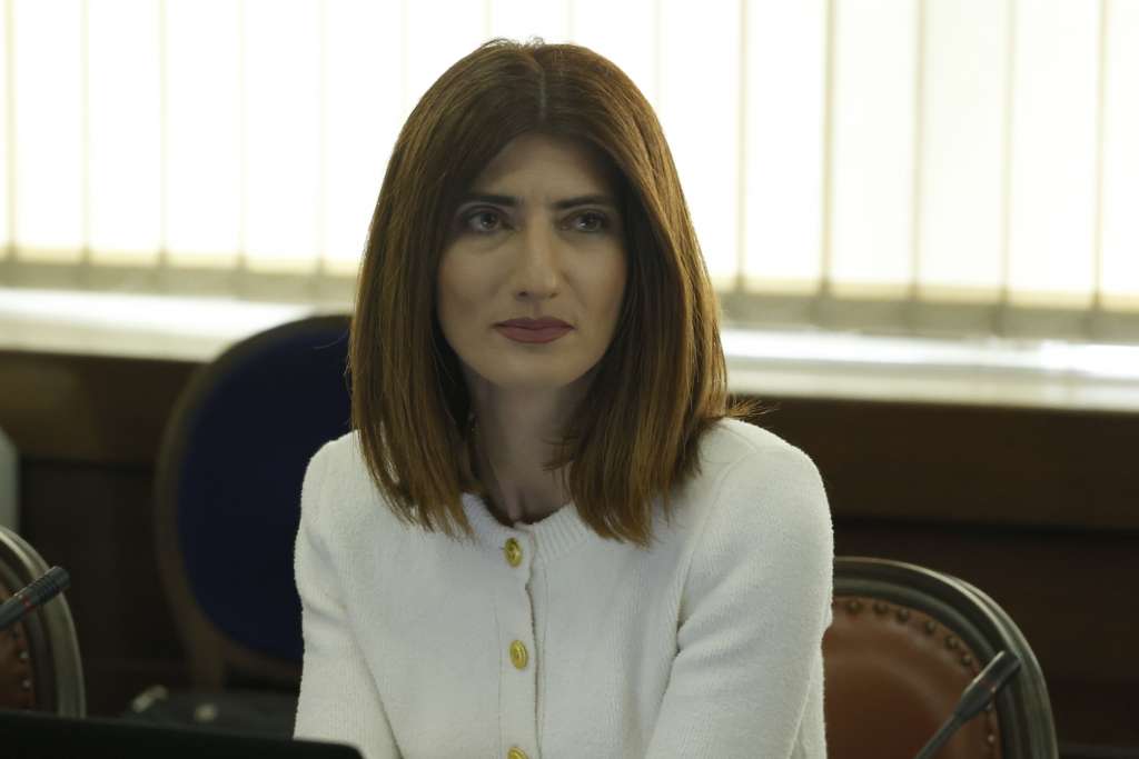 Ministrica Katić: Obnovu željezničke pruge na dionici Ostrožac-Grabovica provode Željeznice FBiH