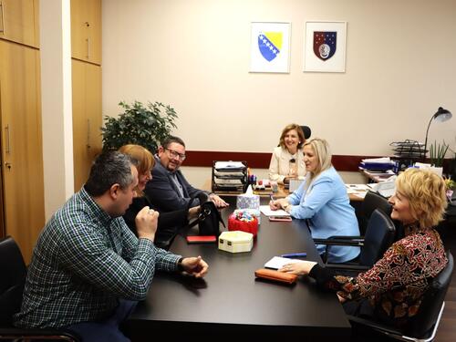 Unapređenje programa prevencije nasilja i usluga brige za žene žrtve nasilja