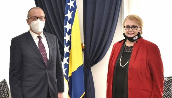 Ministrica Turković i MVP su odigrali ključnu ulogu u diplomatiji vakcina na zapadnom Balkanu